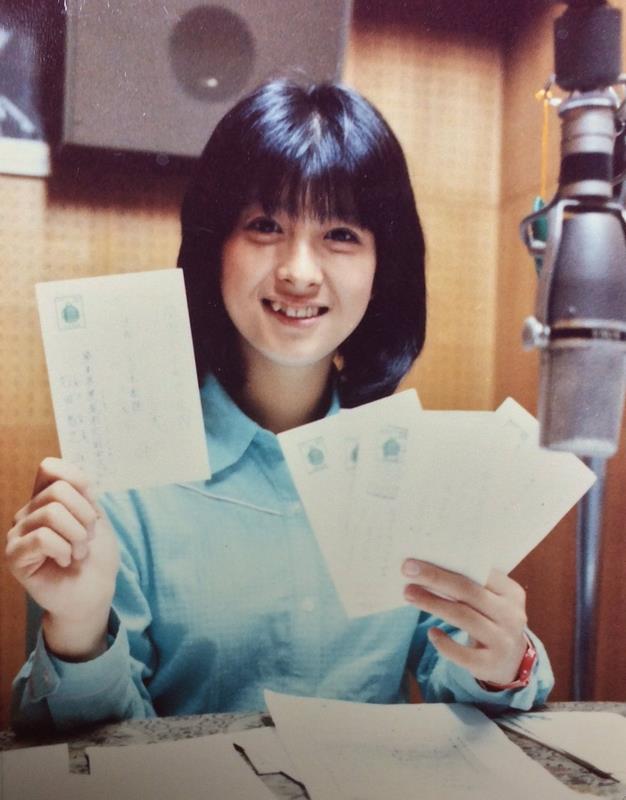 奈保子さん初のラジオ番組がスタート♪｜JR120XEのブログ｜Fifty Bell