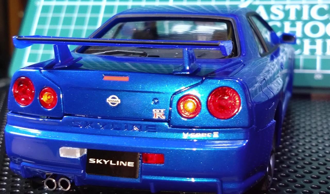 AOSHIMA 1/24 プリペイントモデル No.03-A ニッサン BNR34