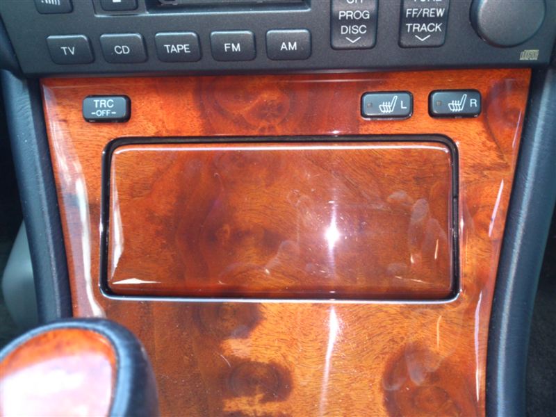 ミニモニター埋め込み（トヨタ セルシオ・20系）by ふぁくとり