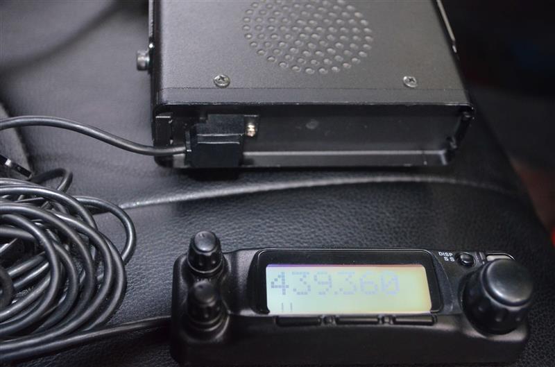 アマチュア無線機 FT－90 取付 セパレート化（ダイハツ コペン