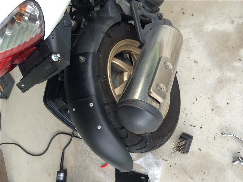 HONDA純正 リヤフェンダー改 のパーツレビュー | Live Dio ZX (ライブ