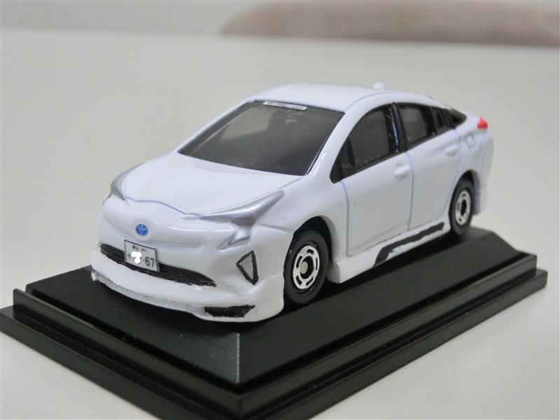 タカラトミー トミカNo50 プリウス改 のパーツレビュー | プリウス