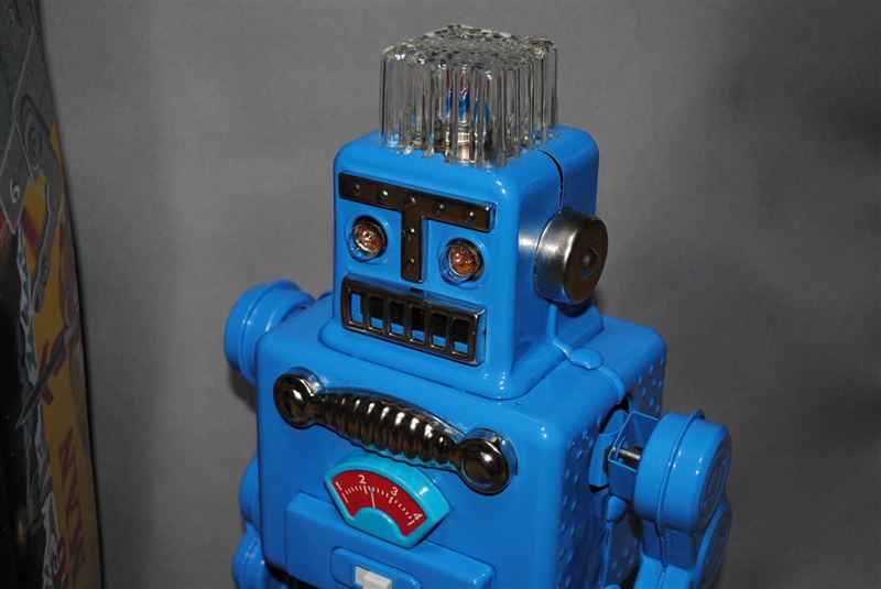 米澤玩具、スモーキングロボット、中華製復刻版、｜覆面えるのブログ