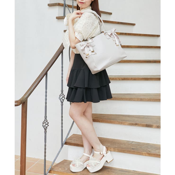 サイドレースアップトート[品番：CTYW0004239]｜MAJESTIC LEGON