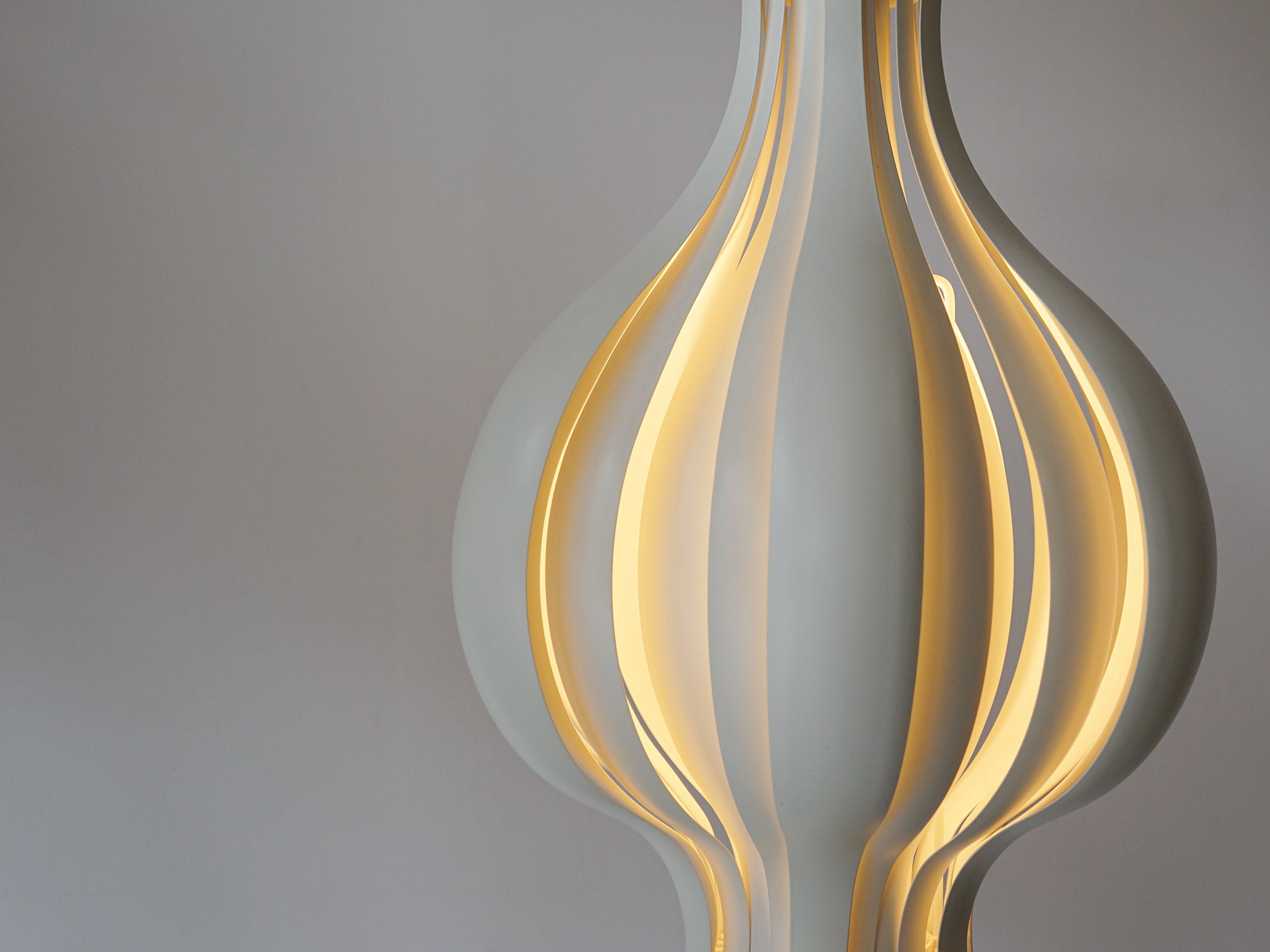 Verner Panton（ヴェルナー・パントン）“Onion”オニオン ペンダント