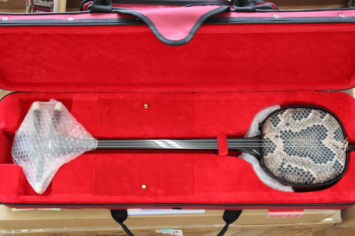 三線修理メンテナンス – 米須三線店