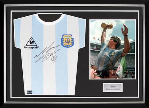 ディエゴ・マラドーナ 直筆サイン入りスポーツメモラビリア – AuthentiCo.