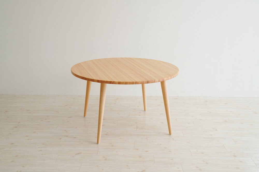 丸いダイニングテーブル｜家族の会話が弾む国産ひのき無垢テーブル