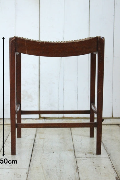 レザーの味わいが素敵なスツール（椅子）高さ50cm イギリス