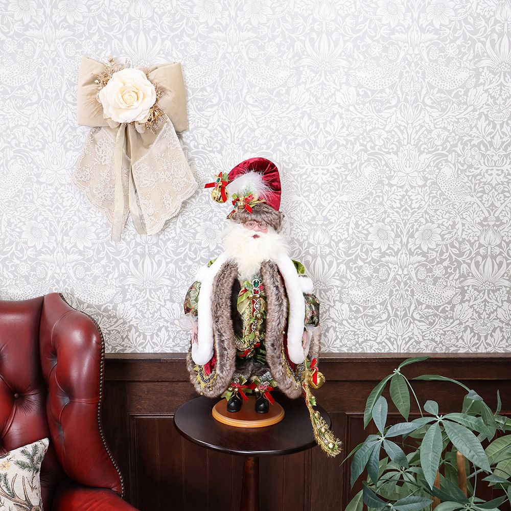 森の祝福を纏って♪ サンタフィギュア グリーンガウン （世界限定150体