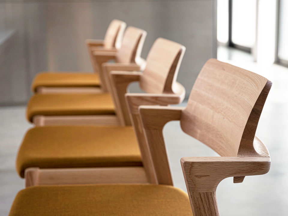 公式】Koti アームチェア D04460A – 冨士ファニチア オンラインストア