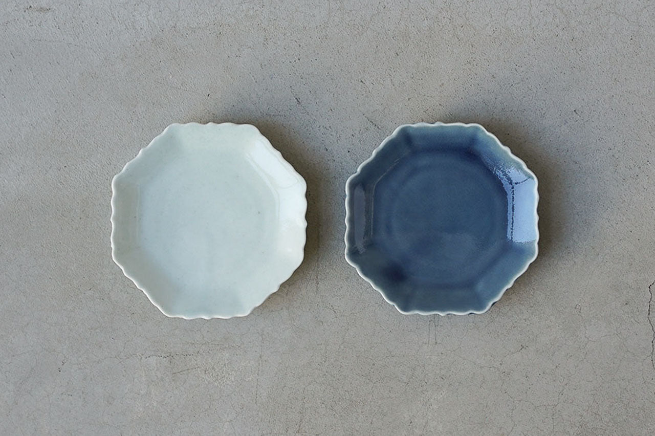 白瓷 輪花4寸皿 – アメノイエ