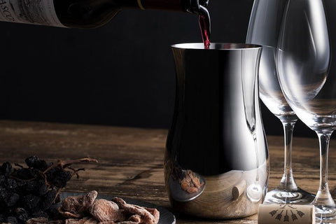 ワインの表現力を高めるBIRDY.デキャンタ