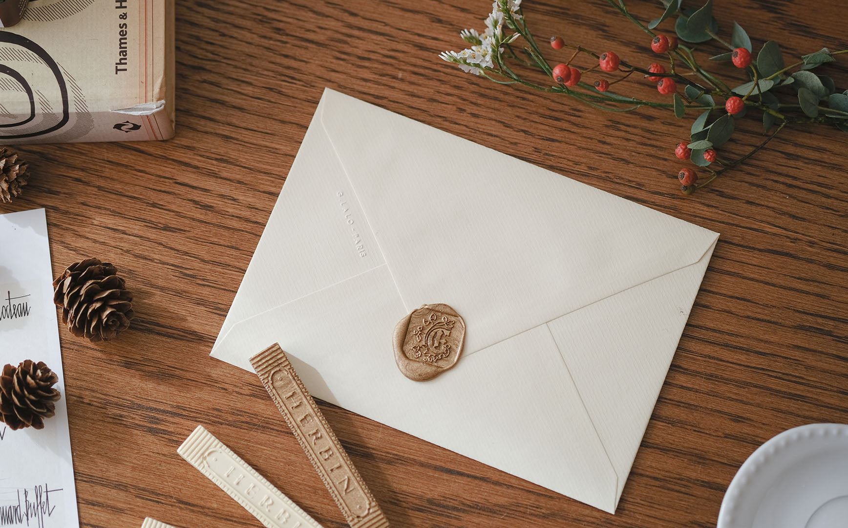 封蝋で仕上げる、ロマンチックな贈りもの – Envelope - エンベロープ