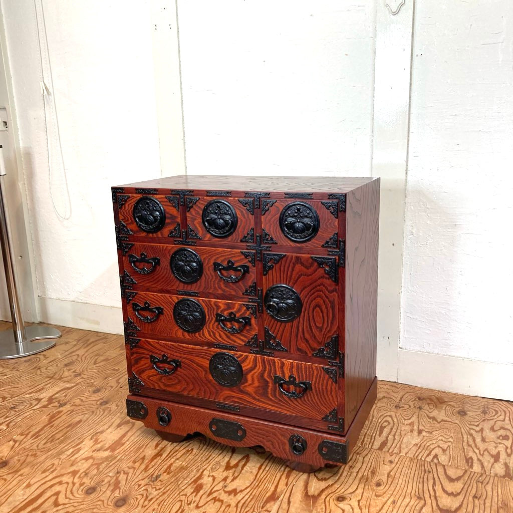 岩谷堂箪笥 車箪笥 和家具 4段 中古 日本 伝統 渋い 工芸 鍵付き