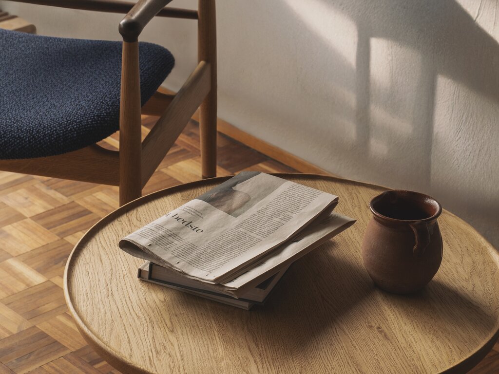 Pelican Table - Mjölk