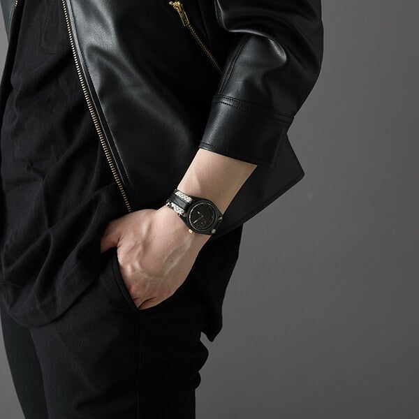 真島吾朗 モデル 腕時計 龍が如く 龍が如く | SuperGroupies(スーパー