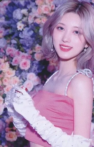 IVE ガウル 韓国FC限定トレカ The Prom Queens 2日目 IVE THE FIRST FAN CONCERT <The Prom Queens> MD #아이브 포카