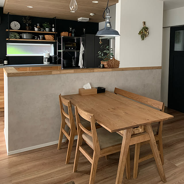 unicoダイニングテーブルのおすすめ商品とおしゃれな実例 ｜ RoomClip