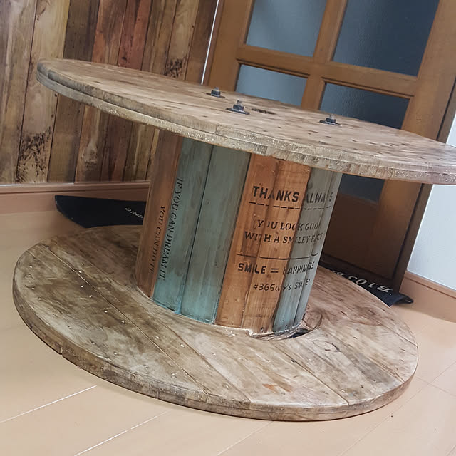 ケーブルドラムテーブルのおすすめ商品とおしゃれな実例 ｜ RoomClip