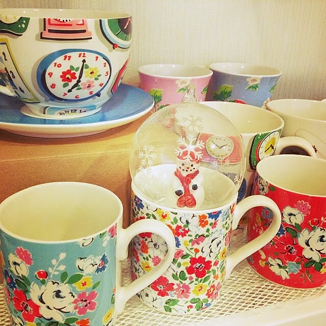 本州送料無料】キャスキッドソン 正規品 マグカップ1客+小皿1枚の