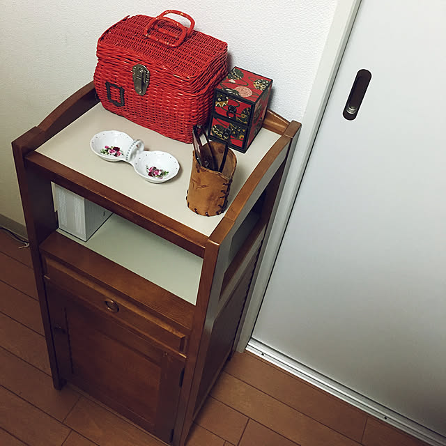 電話台 昭和レトロのおすすめ商品とおしゃれな実例 ｜ RoomClip