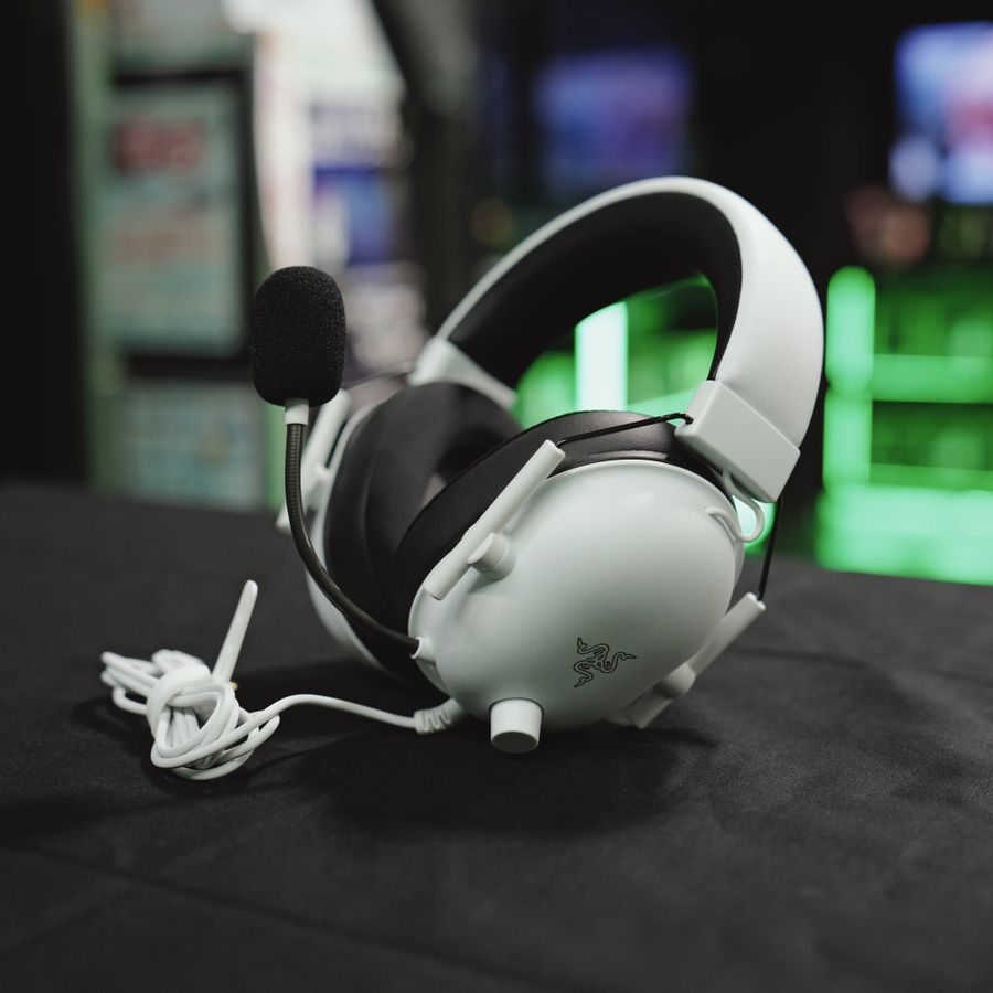 Razer レイザー BlackShark V2 X Special White Edition ゲーミング