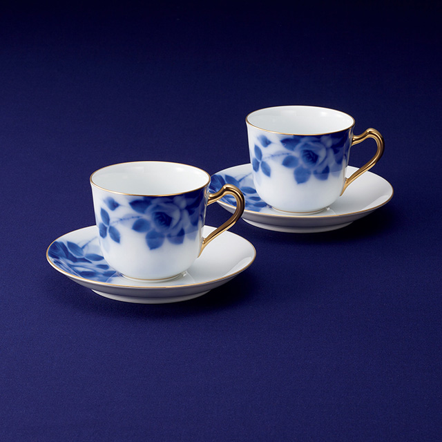 大倉陶園のペア碗皿セット｜お祝い・ギフトのお返し通販【ゼクシィ内祝い】