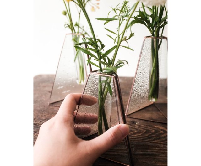 台湾 リビング | 円錐ガラス試験管花器 Islet-studio - Pinkoi