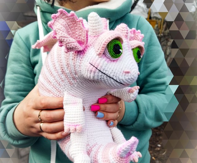 ベラルーシ 【デジタル】生まれたばかりの赤ちゃんドラゴン マシュマロ