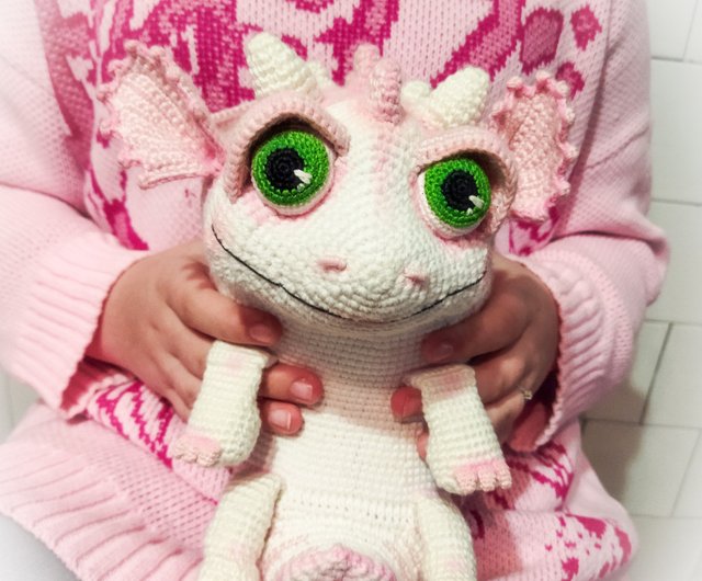 ベラルーシ 【デジタル】生まれたばかりの赤ちゃんドラゴン マシュマロ