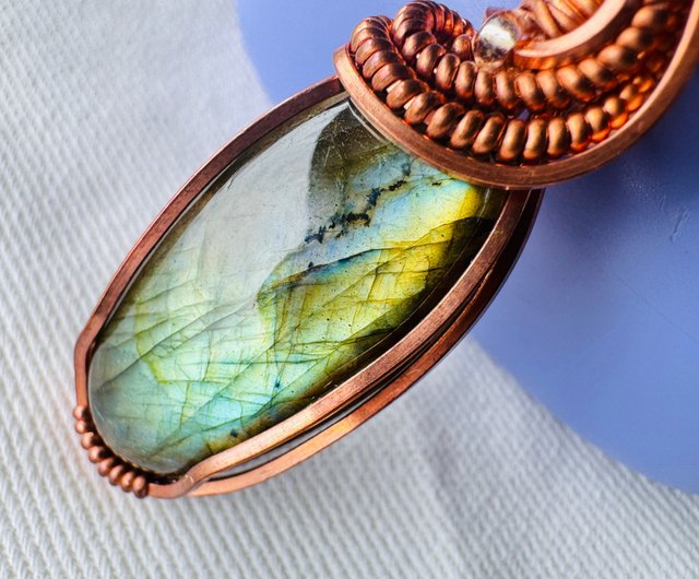 20251118 ワイヤーラッピング ラブラドライト 銅線 ワイヤーアート