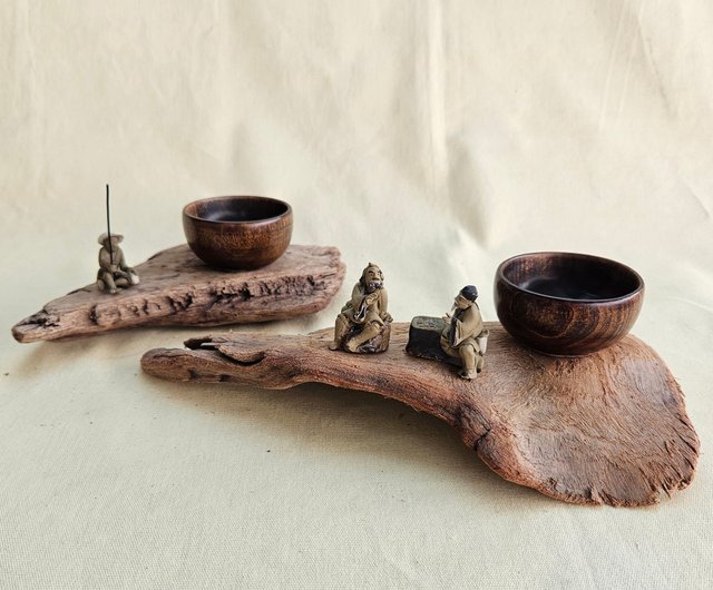 台湾 【風化木台座】陶器製の小さなフィギュアが付属 plant art - Pinkoi