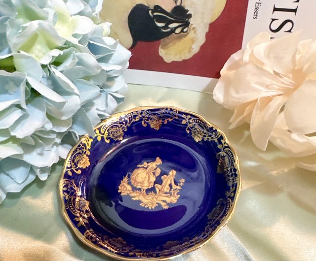 台湾 【西洋アンティークジュエリー】希少なフランス製リモージュ磁器