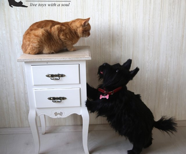 送料無料】ロシア スコティッシュテリアのリアルなぬいぐるみ Irina