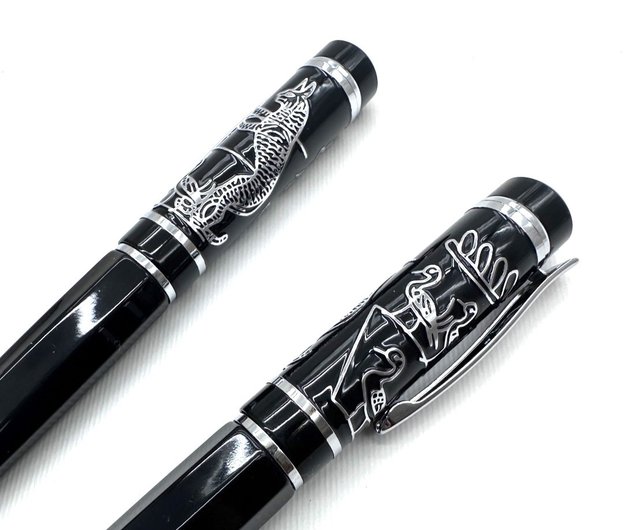 台湾 メタル八角軸ローラーボールペン 気品あるブラック ピアノ