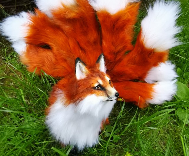 アゼルバイジャン 赤いキツネFOX 9尾BJDアートドールポーズ可能