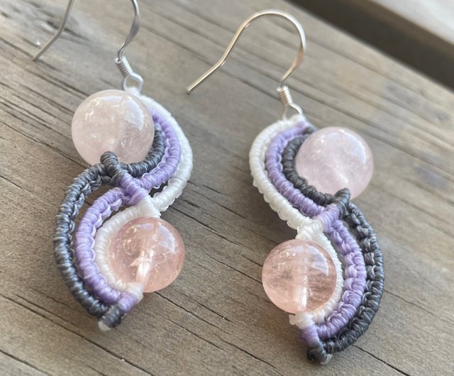 香港 221034 マクラメ南米蝋ワイヤー石イヤリング Flower Secret - Pinkoi