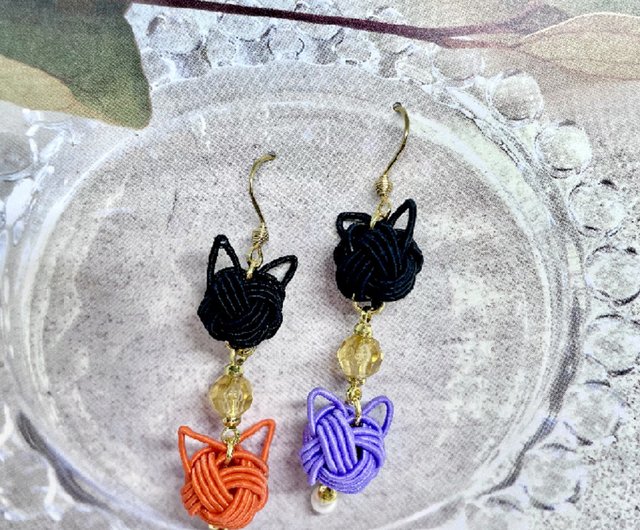 日本伝統】mizuhiki 猫ちゃんハロウィン ピアスorイヤリング *ご縁を