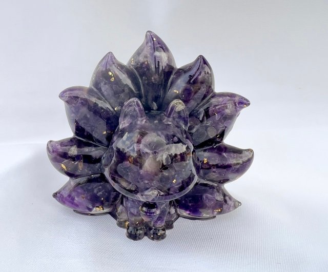 台湾 水晶置物【九尾の狐パープル】出世と知恵の開運 kloais - Pinkoi