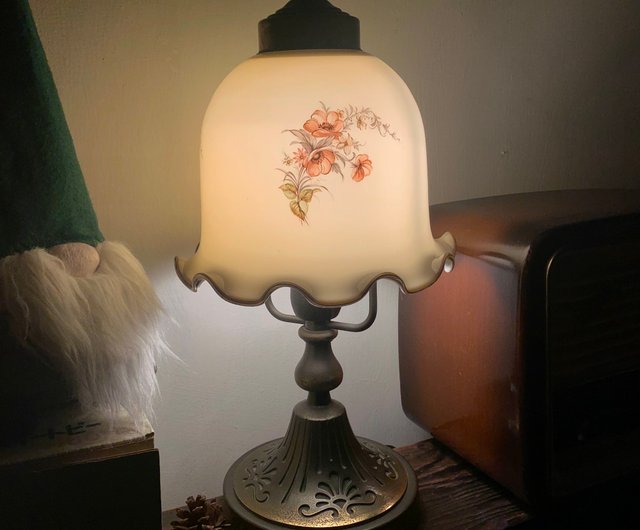 送料無料】台湾 日本製 明和産業 花柄テーブルランプ 昭和レトロ