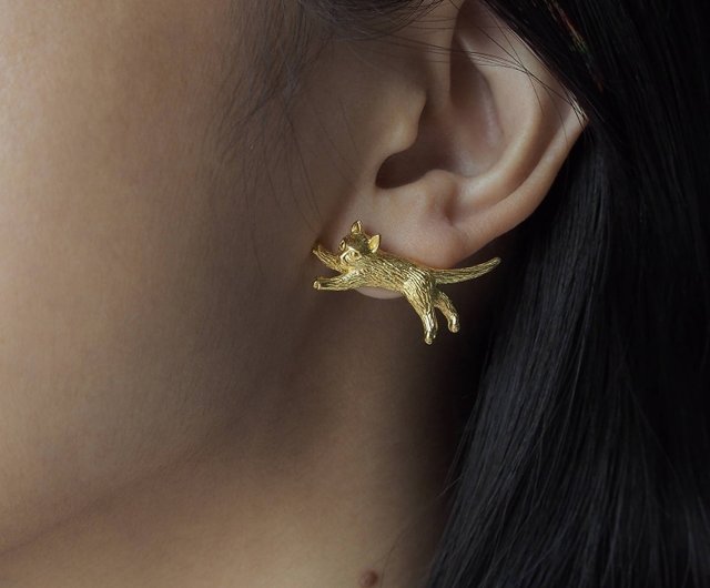 送料無料】タイ ジャンピング キャット ピアス、スターリングシルバー
