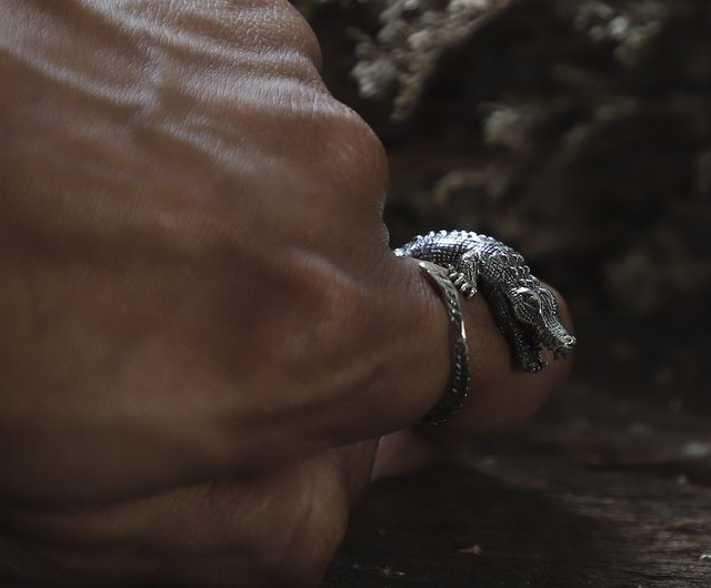 送料無料】タイ ワニのシルバーリング - 純銀925 ボヘミアン