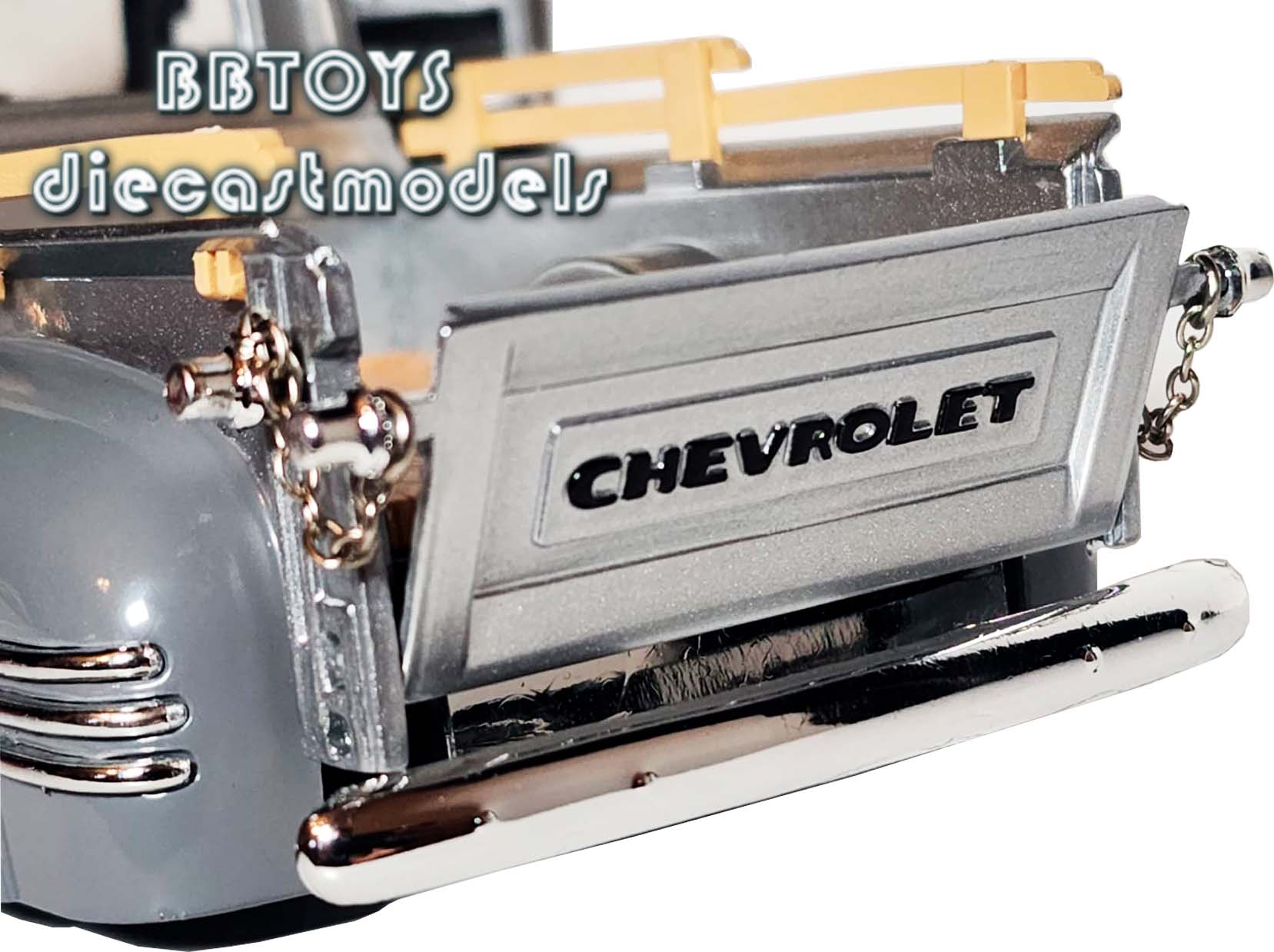 1951 Chevrolet Pickup Lowrider Silver and Grey Street Low 1/24