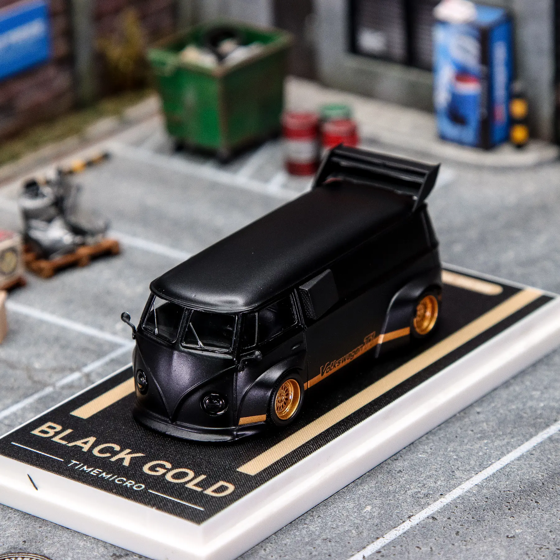 Time Micro 1:64 Trialer Set VW T1 & Porsche 992 GT3 RS