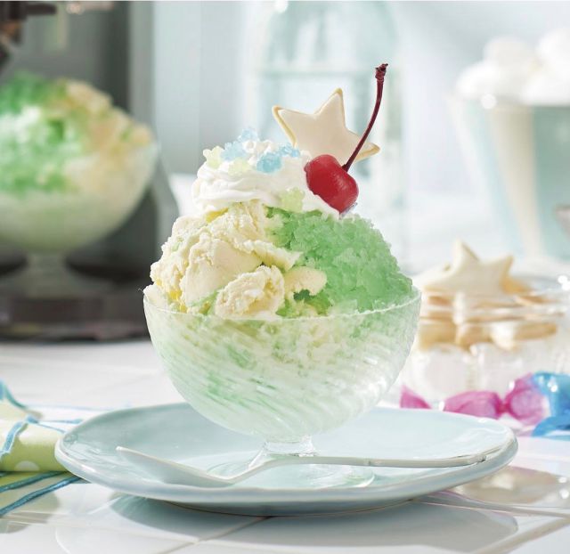 ひんやり・ふわふわ【Toffy（トフィー）電動かき氷器】で夏のおやつを