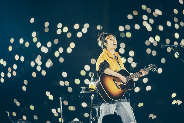 あいみょん、阪神甲子園球場での弾き語りワンマン公演「AIMYON