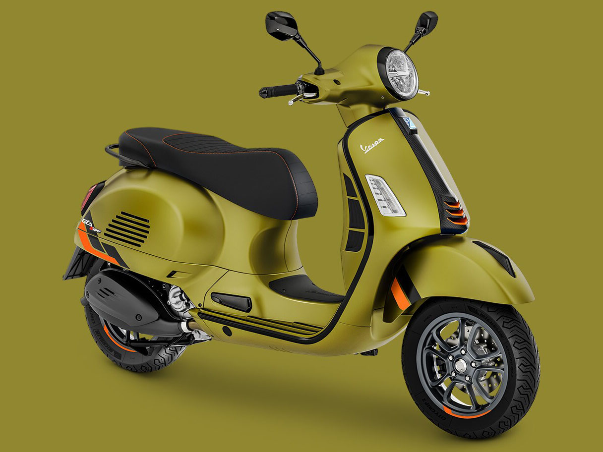 New 2026 Vespa GTS 310 SuperSport | Scooters in Plano TX | Verde