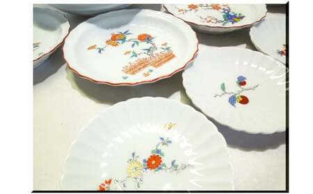 有田焼 白磁に赤絵が映えるうつわセット（浅鉢/銘々皿/小皿） 深海三龍