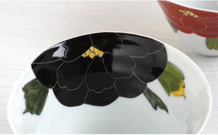 有田焼 泰山 赤牡丹・黒牡丹 なぶり深小丼2個セット A35-203 | 佐賀県